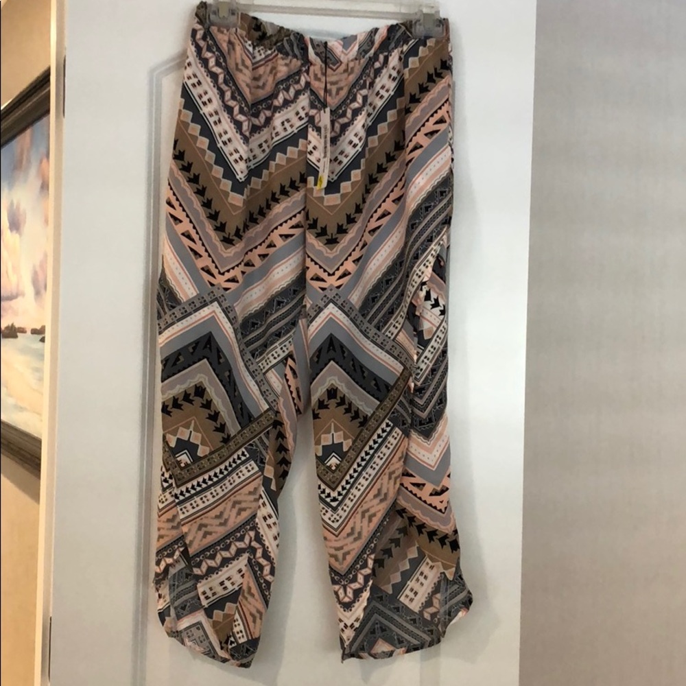 Young at heart cropped pants